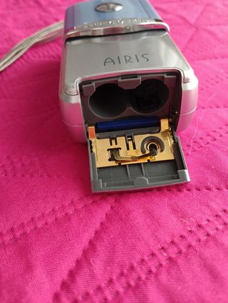 Cámara Airis 9H738-500