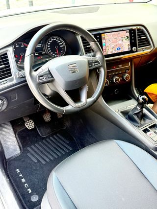 SEAT Ateca 1.0 TSI con 90000km ano 2020