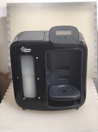 Máquina de hacer biberones tommee tipee