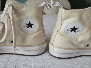 Converse beige