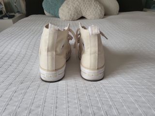 Converse beige