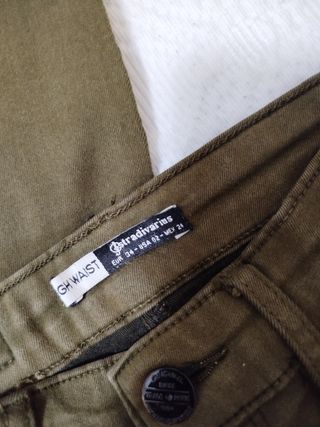 Pantalon Stradivarius