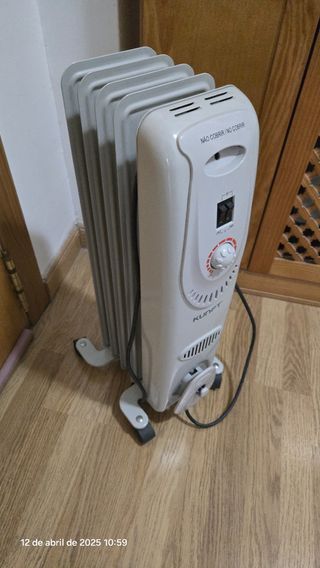 Radiador portátil con ruedas