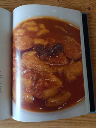 De las cosas del comer: Un viaje gastronómico extraordinario