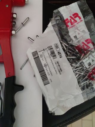 Pinza rivettatrice nuova