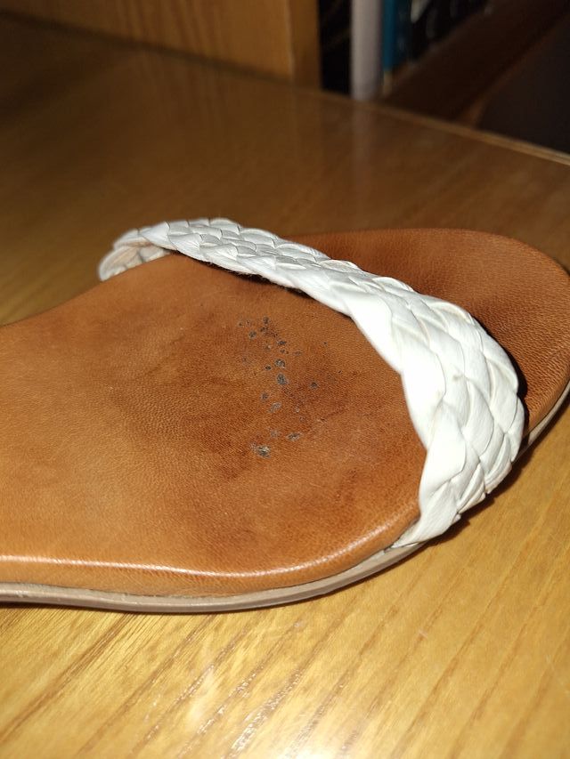 Sandali da donna bianchi, Sono Italyana, numero 39