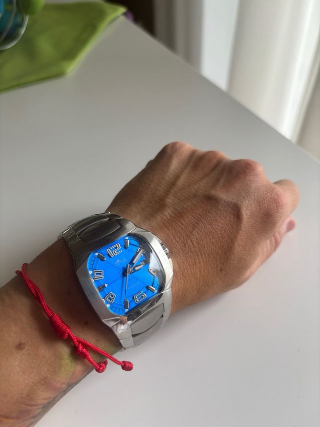 Reloj LOTUS