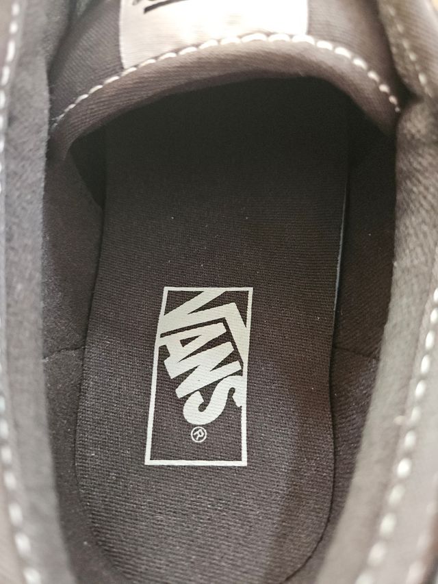 VANS Atwood Coffee Black NUEVAS SIN USO Talla 42