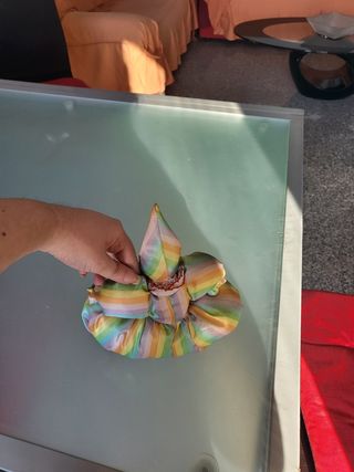 Bambola di porcellana colorata