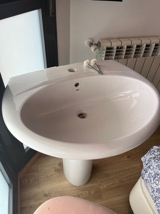 2 Lavabos Roca con pie