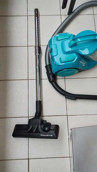 Aspirador Rowenta casi nueva
