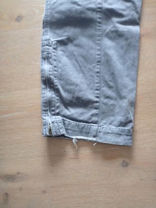 Pantalón militar gris