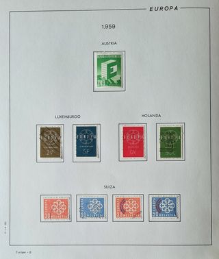 Sellos serie Europa montados en 3 albumes Filabo