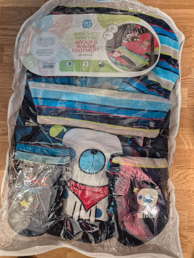 Funda saco maxicosi y manoplas tuc tuc