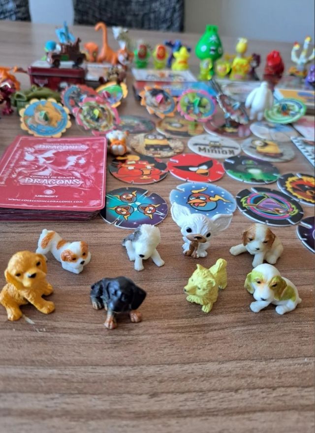 Lote cromos figuras tazos