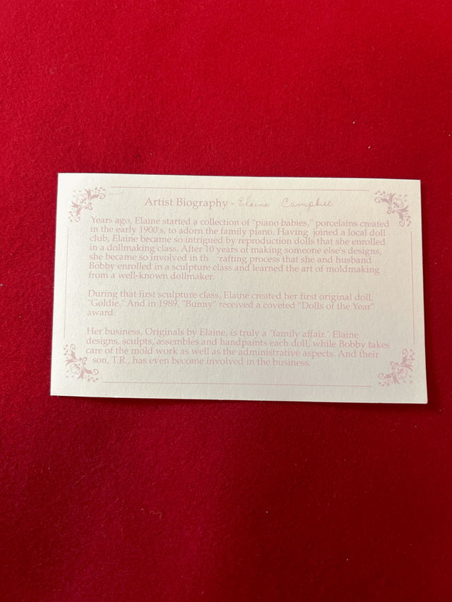 Bambola di porcellana "Emma"