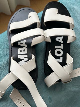 Sandalias bimba y lola