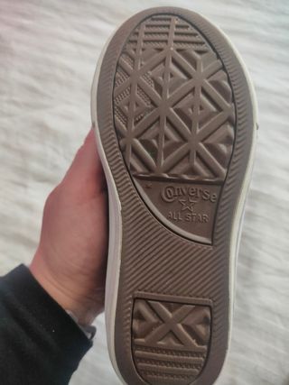 Preciosas zapatillas converse 