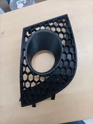 Rejillas antiniebla Leon 2 FR original