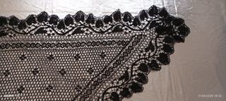 Espectacular mantilla a punto de red.