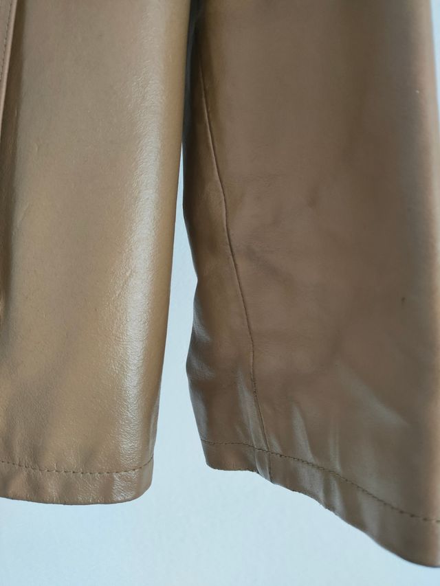 Chaqueta piel, retro. Sisley