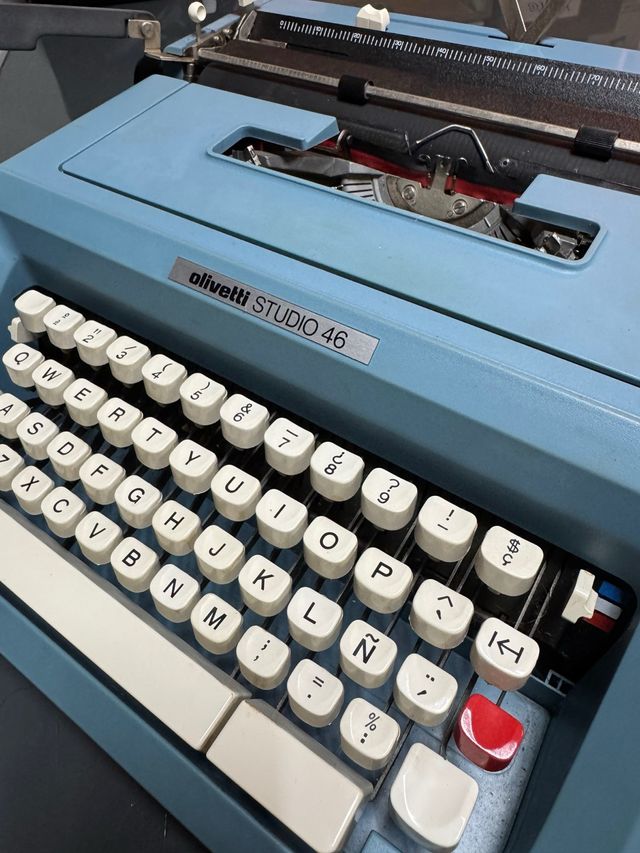 Maquina de Escribir Olivetti