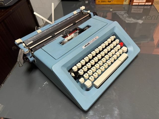 Maquina de Escribir Olivetti