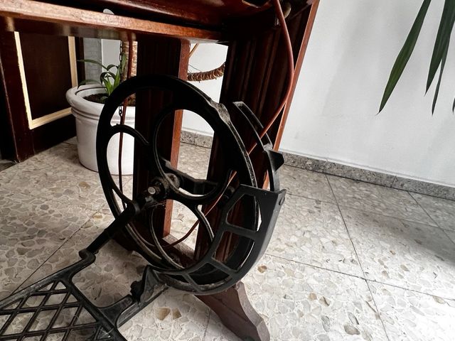 Maquina de coser pfaff 31