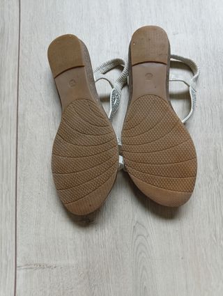 Sandalia blanca para eventos