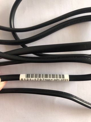 Cable de alimentación original