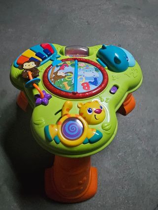 Mesa actividades bebé