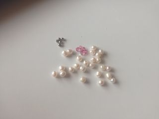 Lote cuentas perla genuina y cristal