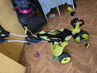 Triciclo con respaldo reclinable