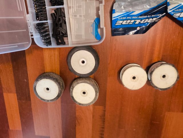 Team Associated RC10 Listo para competir !!