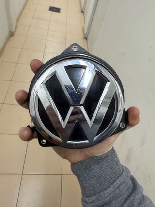 Logo VW tirador maletero GOLF 7