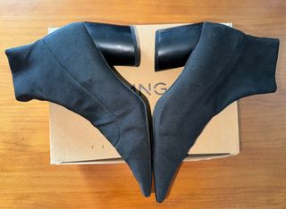 Botines negros calcetín MANGO talla 40