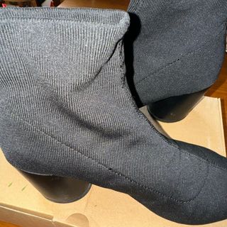 Botines negros calcetín MANGO talla 40