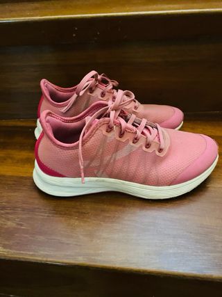 Zapatillas de deporte niña número 36