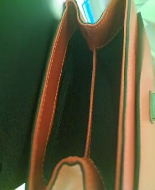 BOLSO DE PIEL ROJO OSCURO 