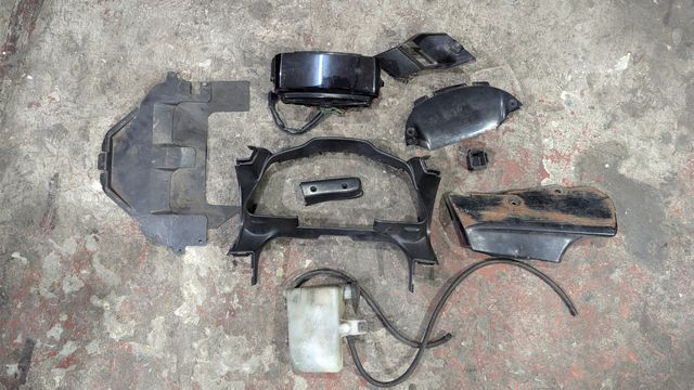 Lote Honda VFR750 RC36