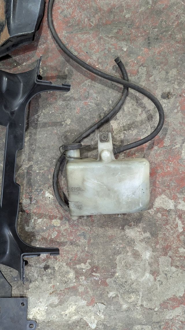 Lote Honda VFR750 RC36