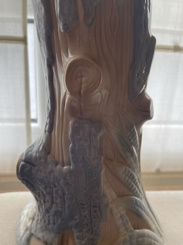 Jarrón tipo Lladró numerado en la base