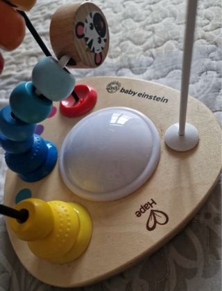 Laberinto cuentas multicolor hape baby einstein