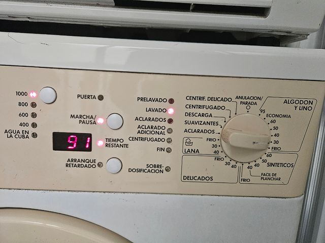 Lavadora AEG L60621 6 Kg