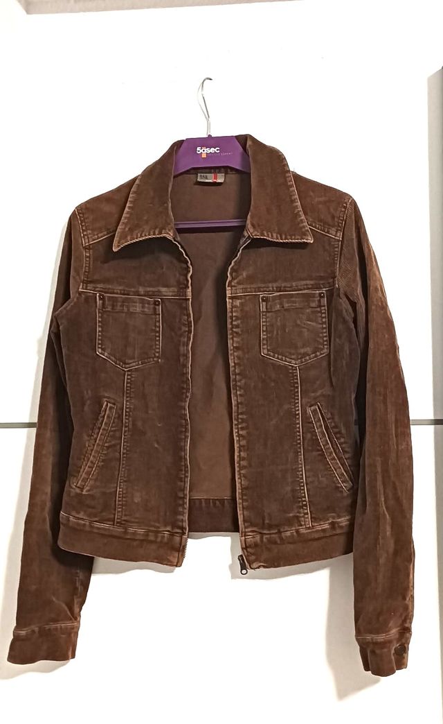 Chaqueta de Pana Marrón de Berska