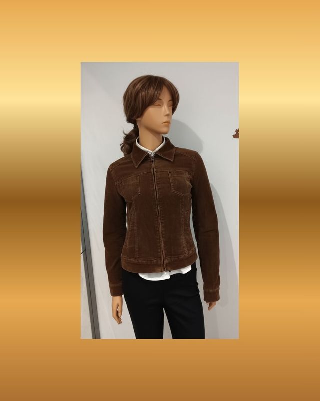 Chaqueta de Pana Marrón de Berska