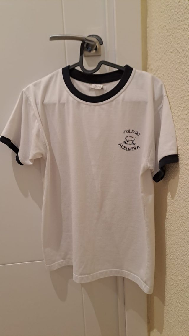 Camiseta deportiva colegio Altamira T16
