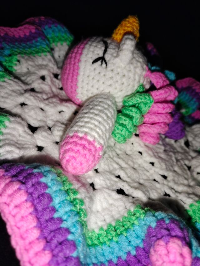 Dou Dou bebé unicornio