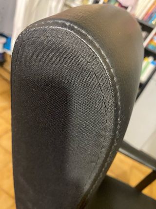 silla de oficina con ruedas