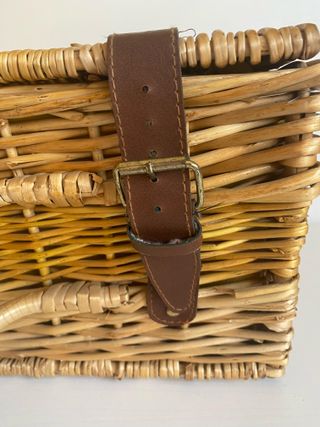 Cesta da picnic in vimini